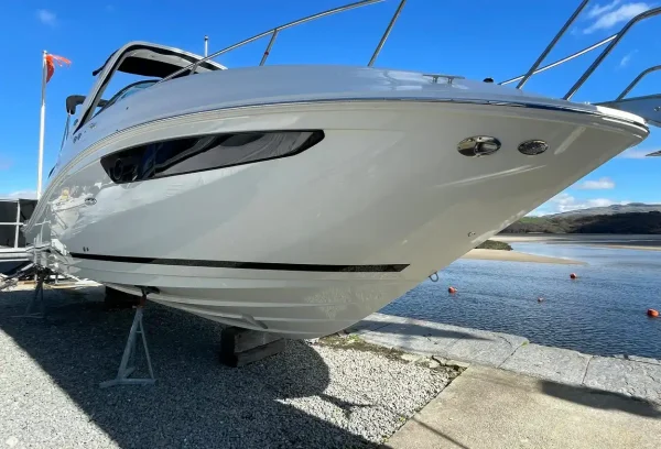 Sea Ray 265 Sundancer 2025