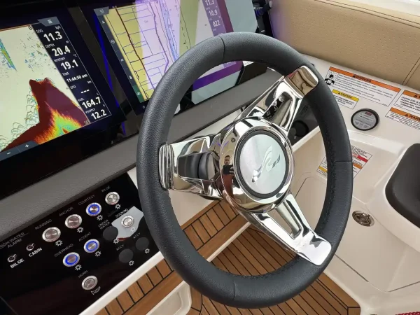 Sea Ray 320 DA 2024 - Image 16