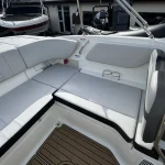 Sea Ray 210 SPX Outboard 2023 - Image 12