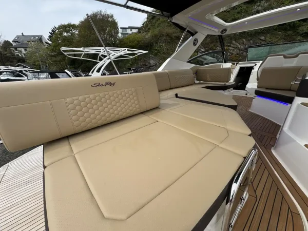 Sea Ray 320 DA 2024 - Image 34