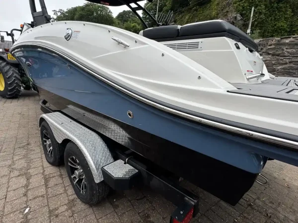 Sea Ray SPX 210 2023 - Image 8