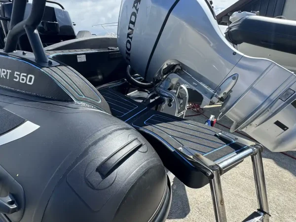 Highfield 560 Sport RIB 2022 - Image 11