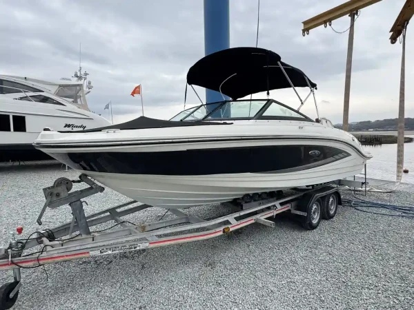 Sea Ray 210 SPX 2015