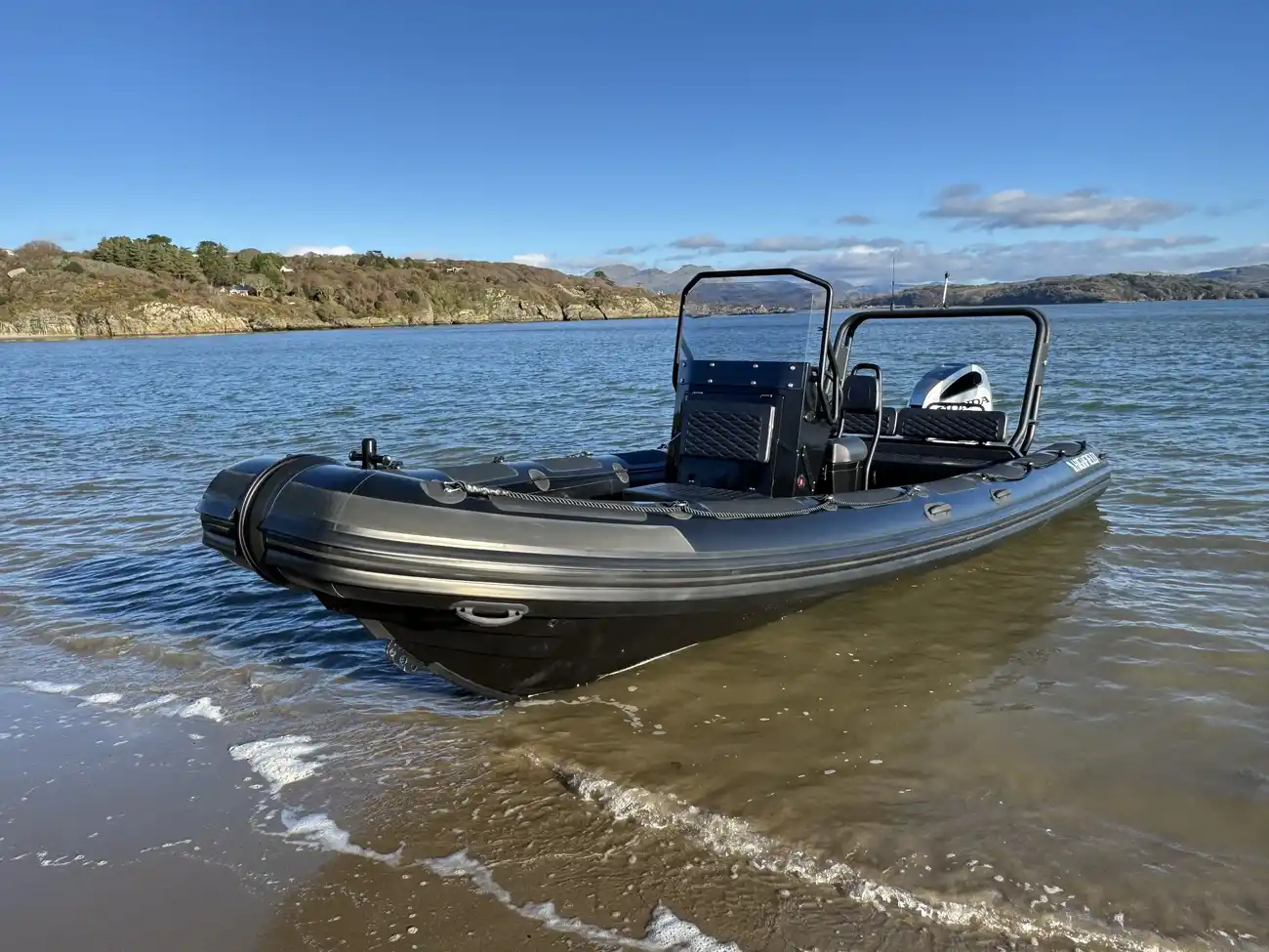 Highfield Patrol 700 2023 - Image 17