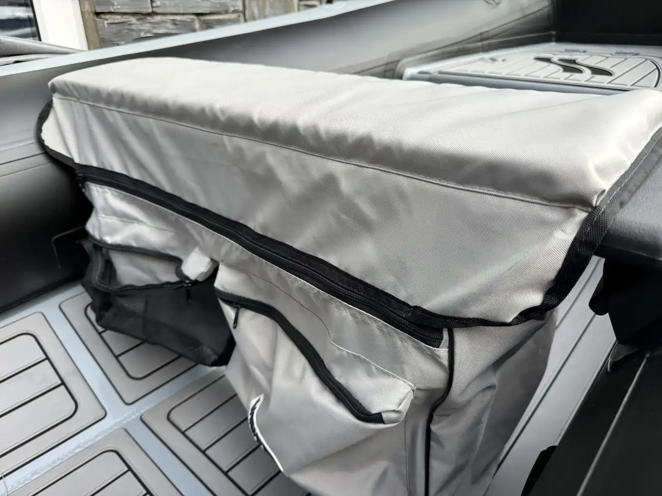 Highfield 380 Classic 2021 - Image 16