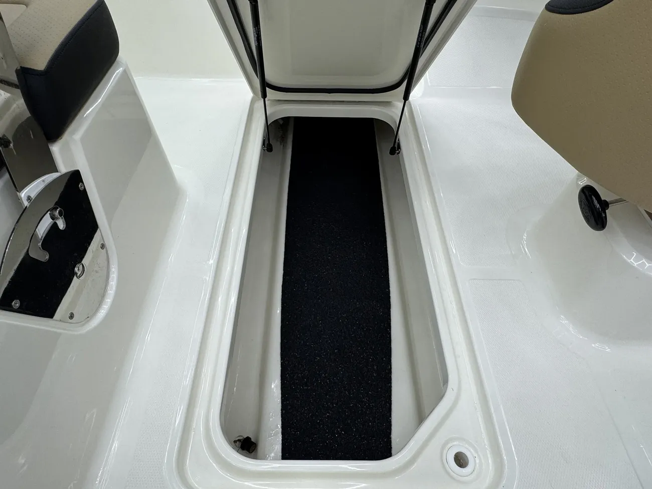 Sea Ray SPX 190 2024 - Image 26