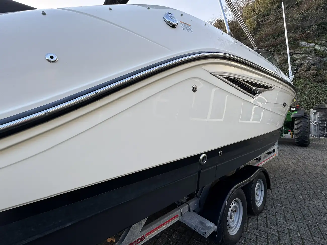 Sea Ray Sun Sport 250 2019 - Image 7