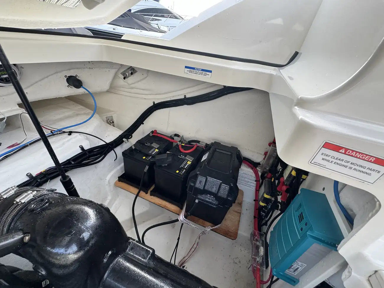 Sea Ray Sun Sport 250 2019 - Image 31