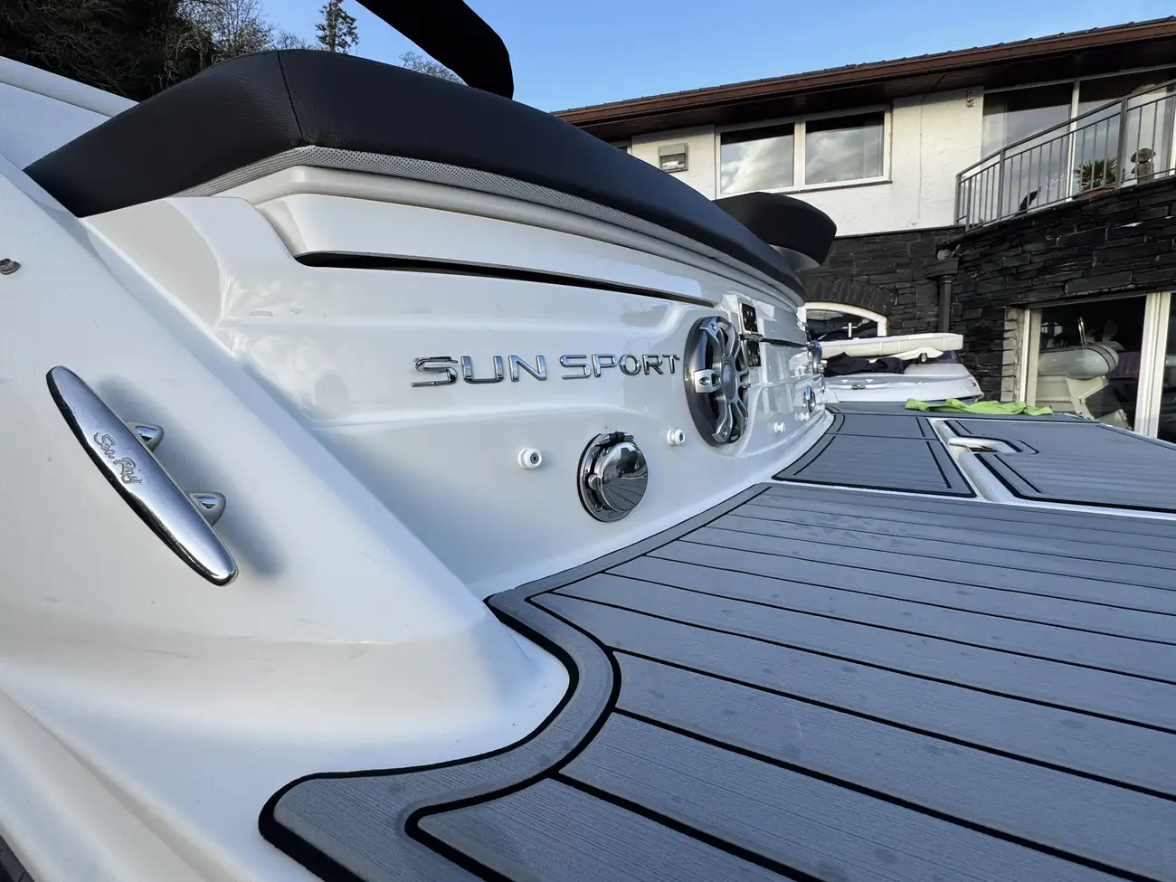 Sea Ray Sun Sport 250 2019 - Image 12