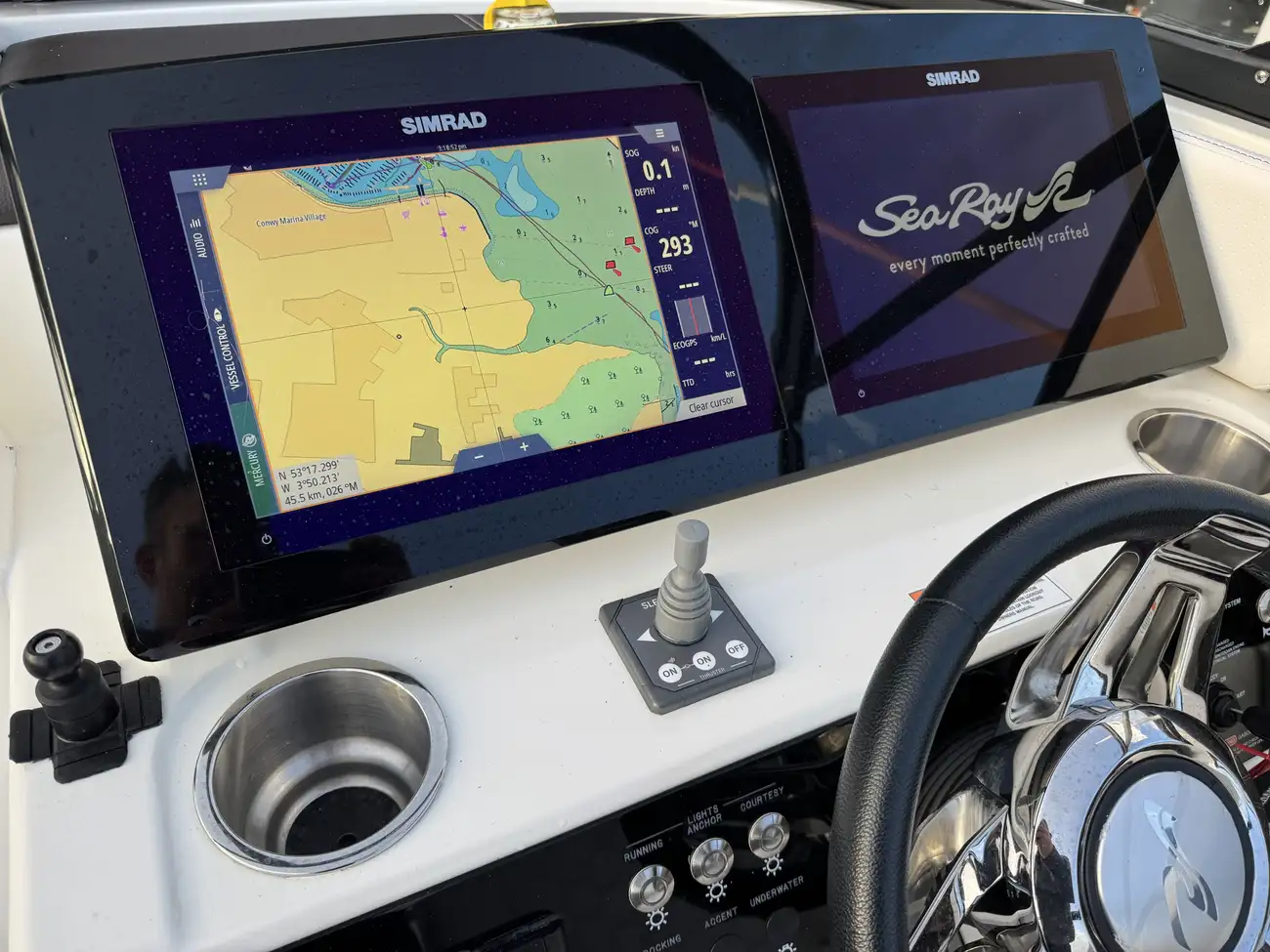 Sea Ray Sun Sport 250 2019 - Image 23