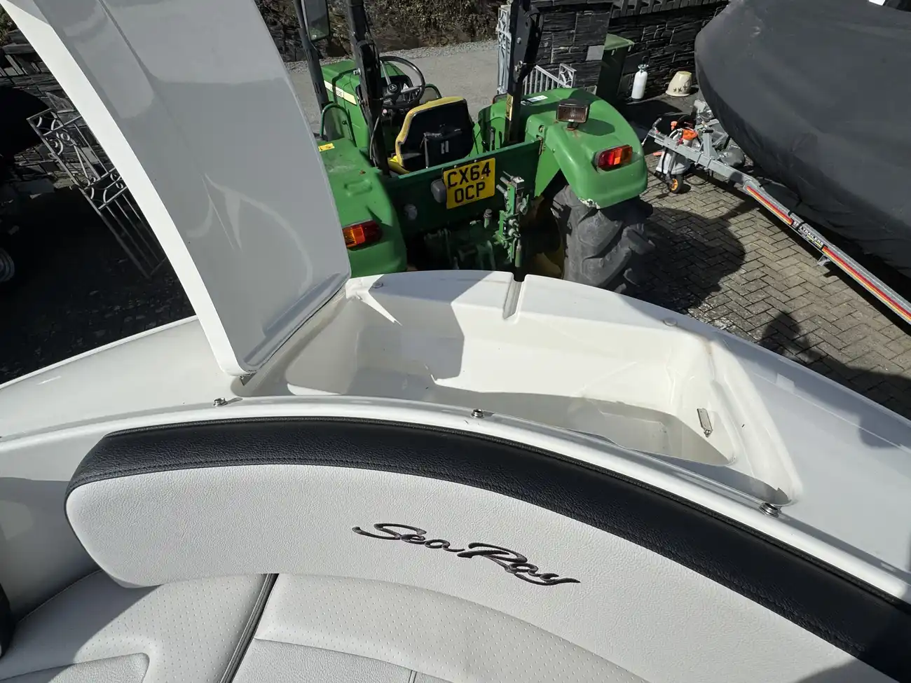 Sea Ray SPX 210 2024 - Image 11