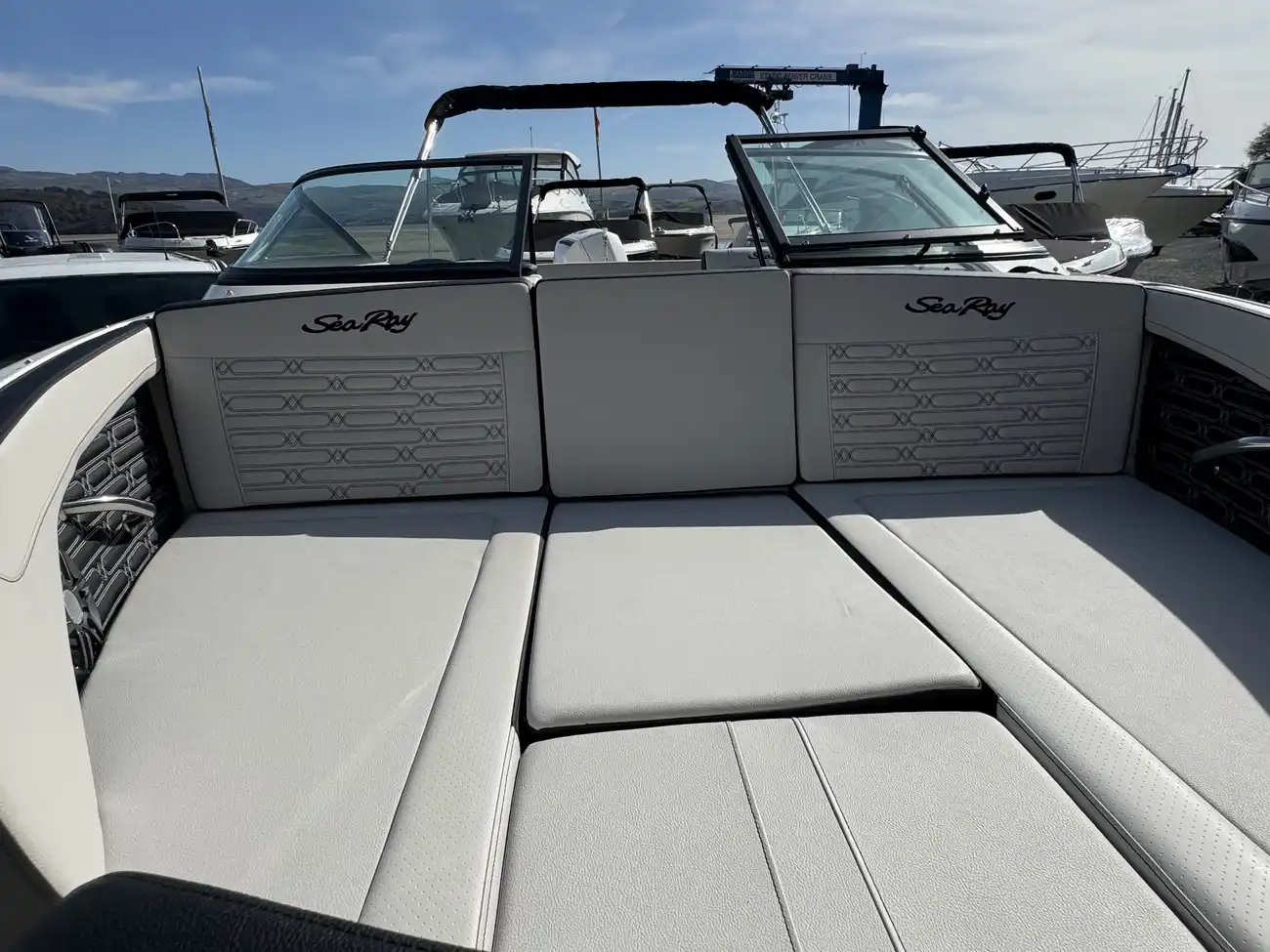 Sea Ray SPX 210 2024 - Image 19