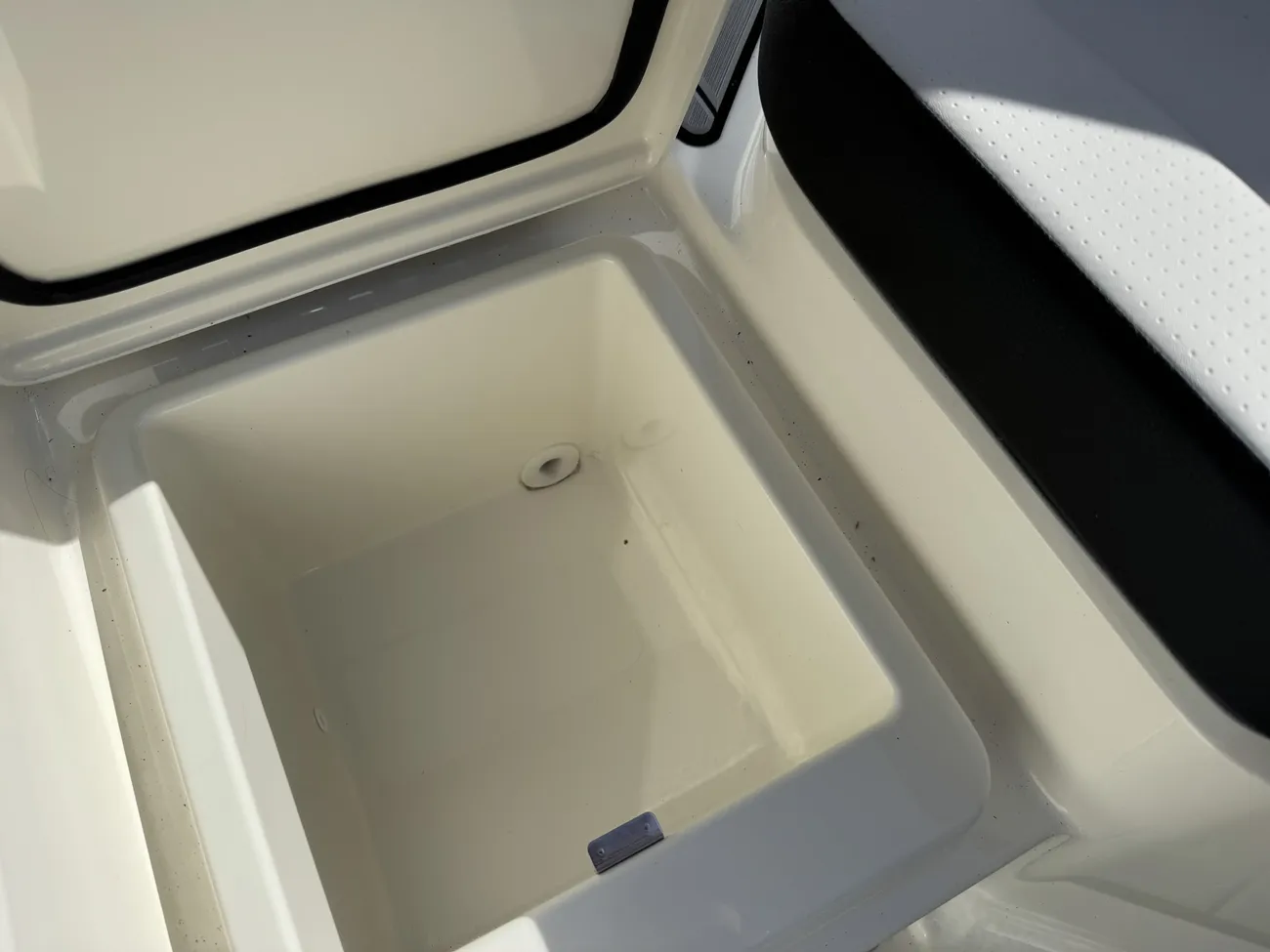 Sea Ray SPX 210 2024 - Image 20