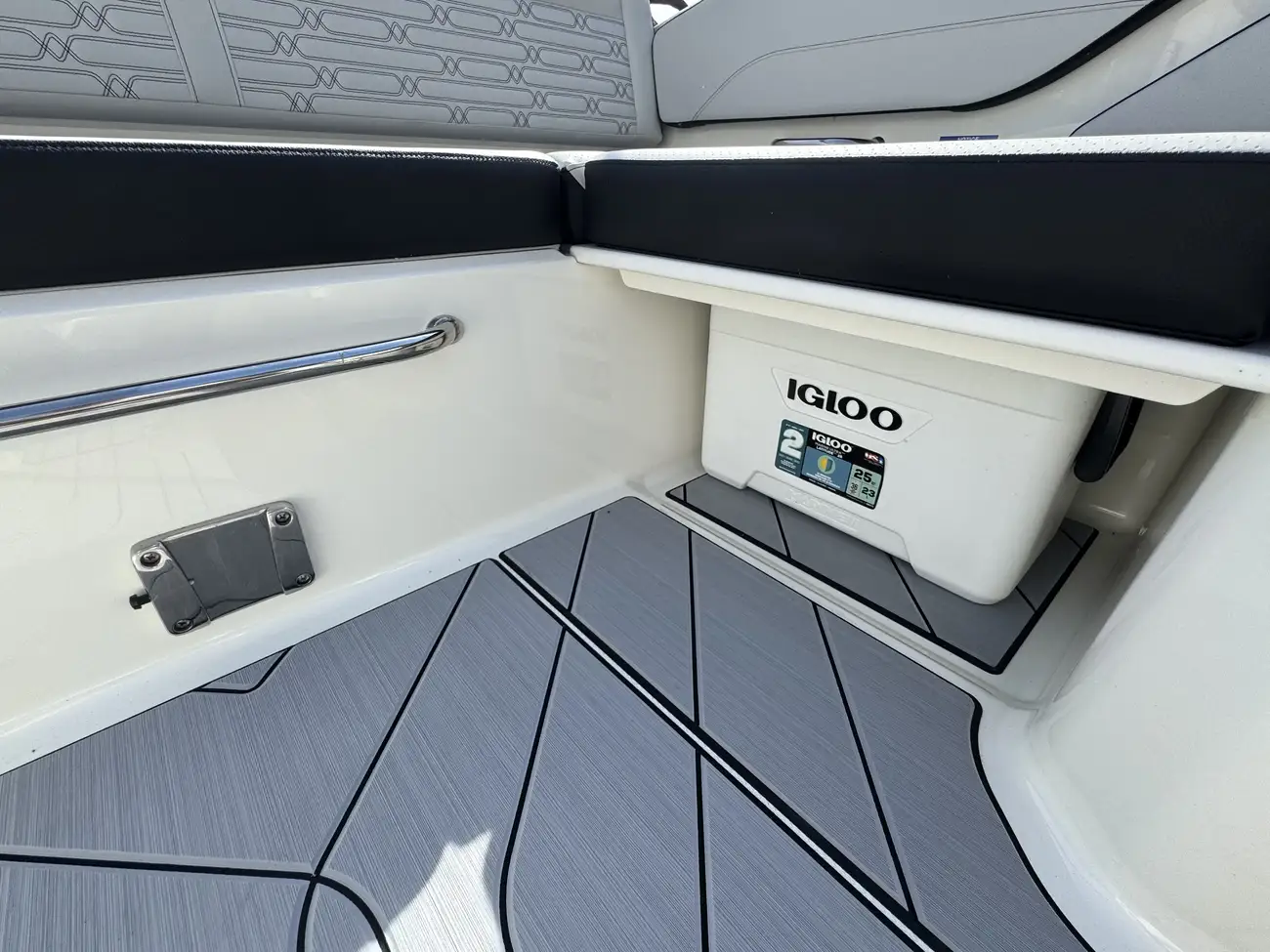 Sea Ray SPX 210 2024 - Image 6