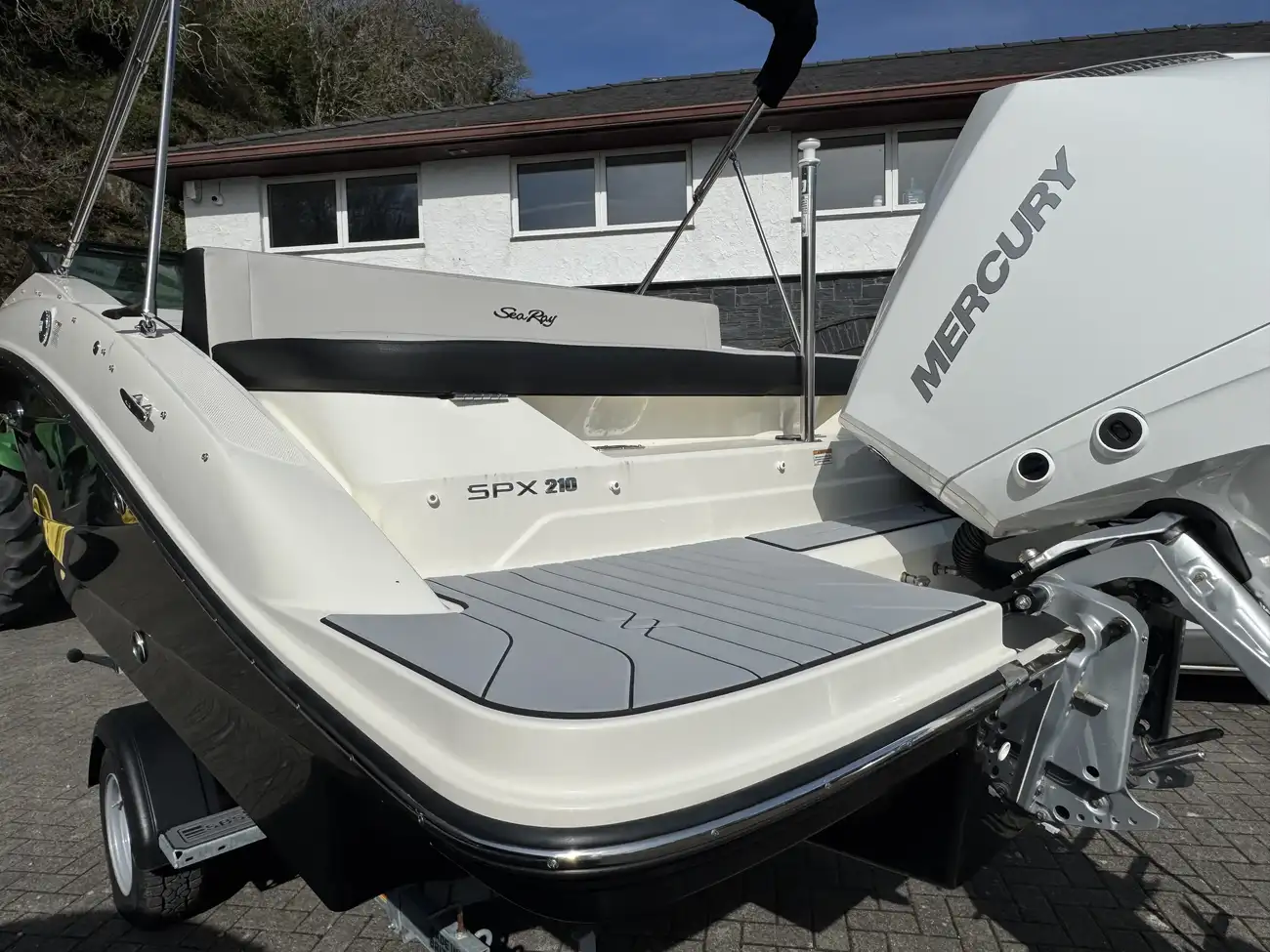 Sea Ray SPX 210 2024 - Image 4