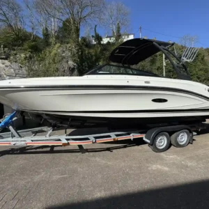 Sea Ray SPX 230 2023