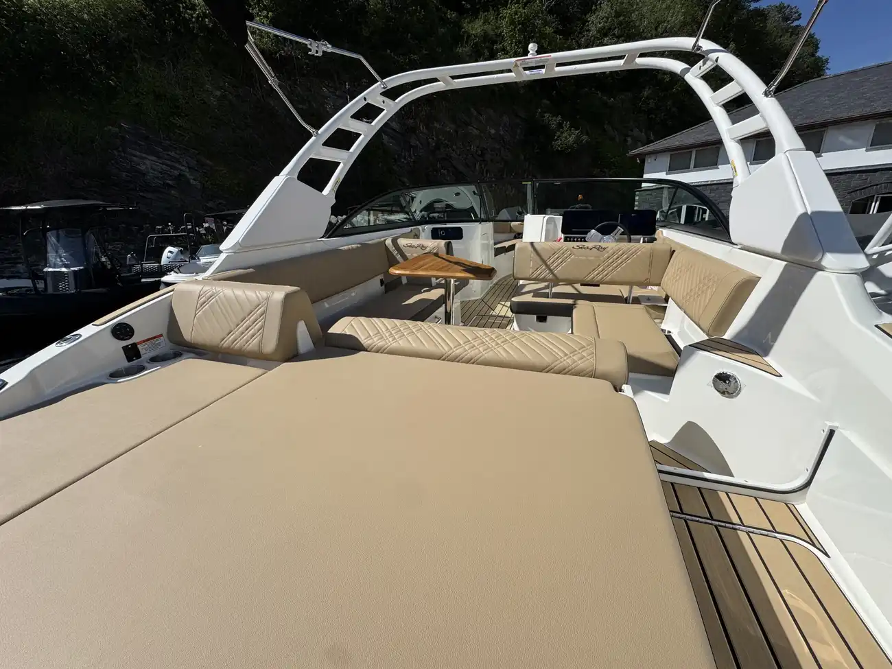 Sea Ray SDX 250 2026 - Image 21