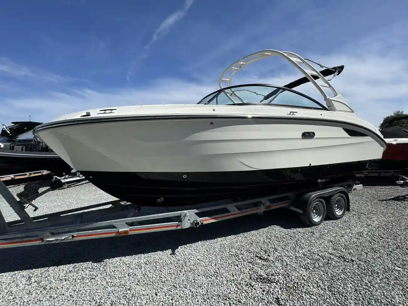 Sea Ray SDX 250 2026 - Image 3