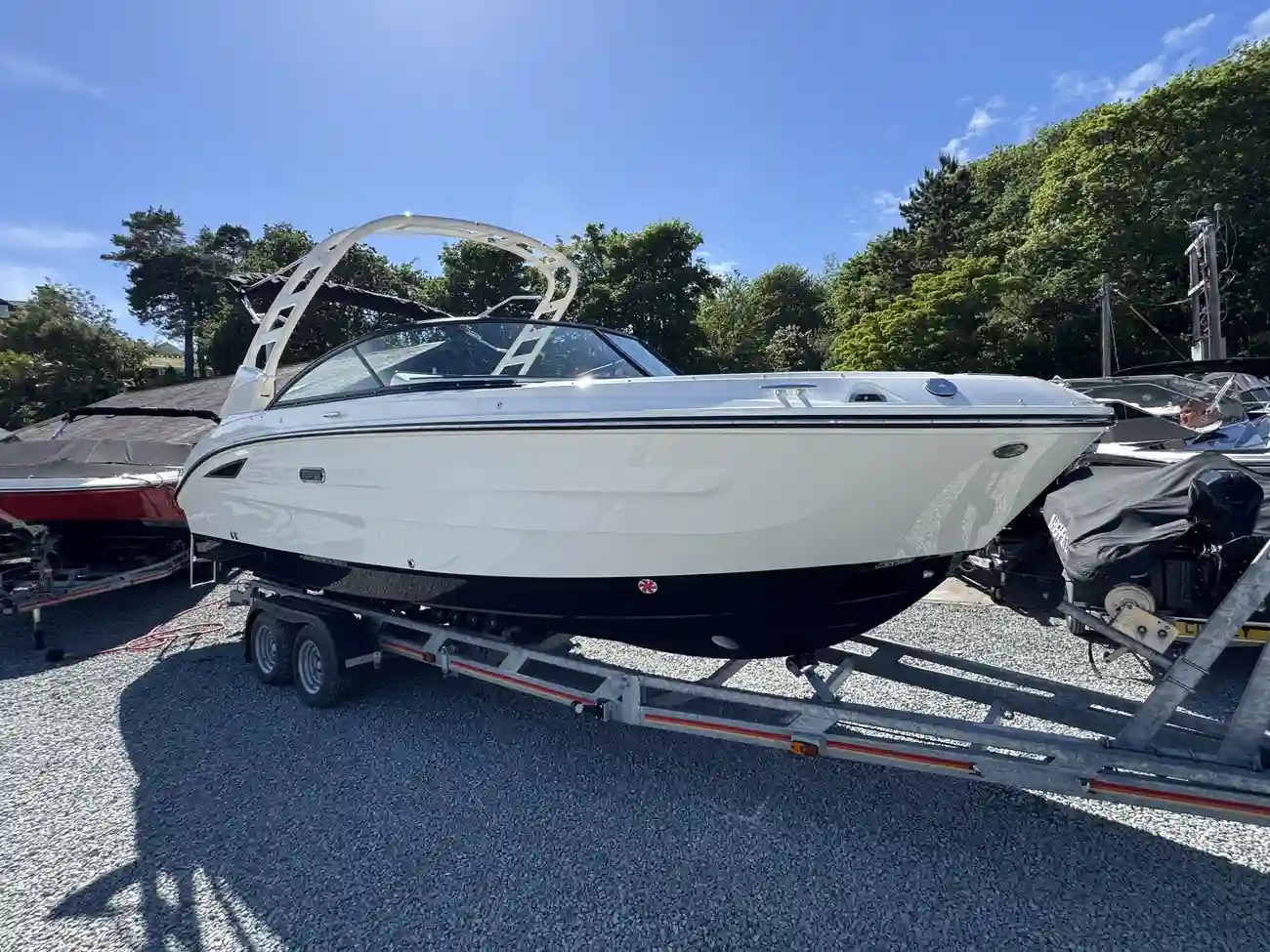 Sea Ray SDX 250 2026 - Image 5