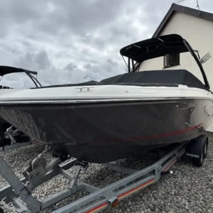 Sea Ray SPX 230 2022