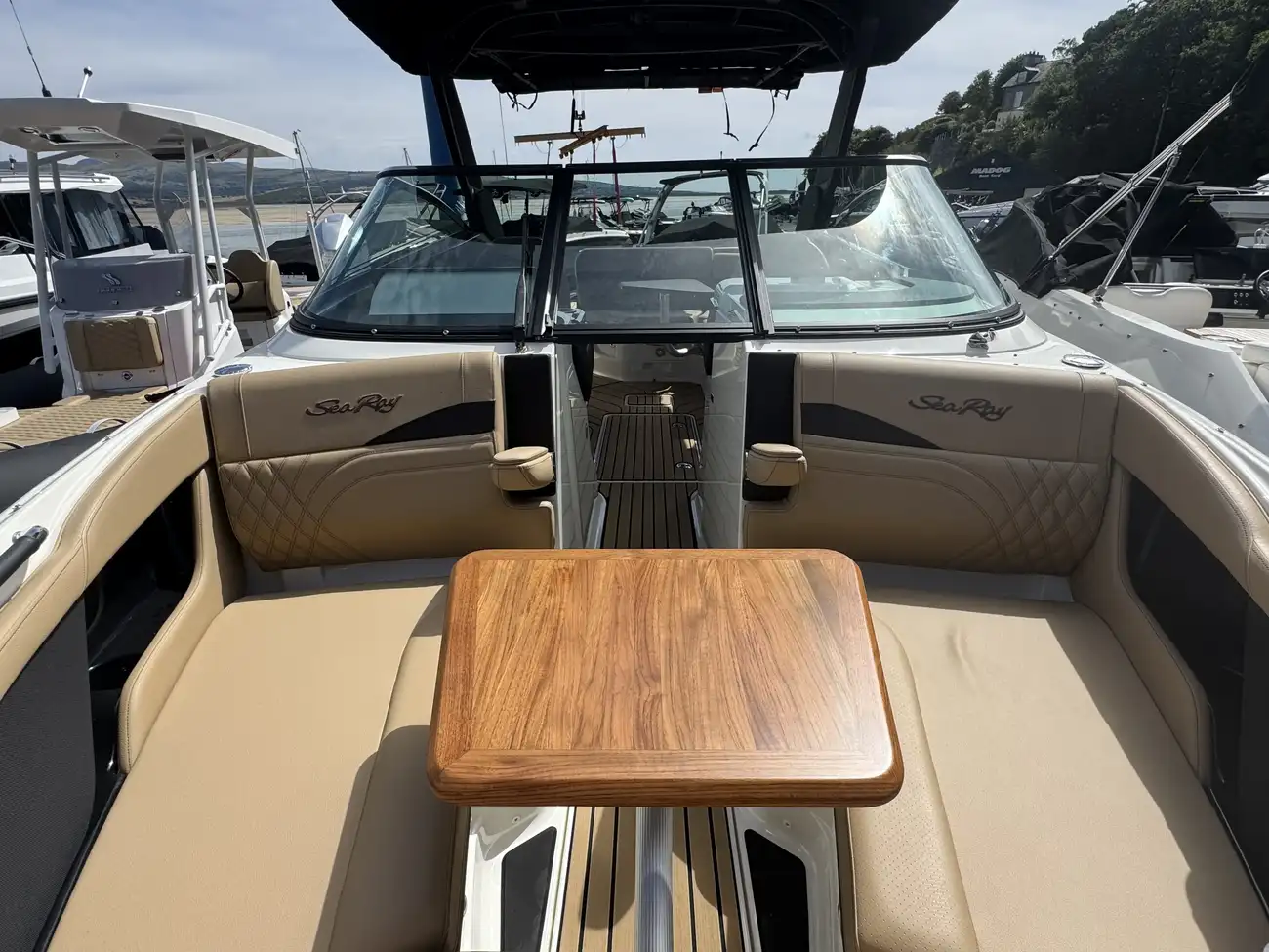 Sea Ray 260 SLX-OB 2027 - Image 19