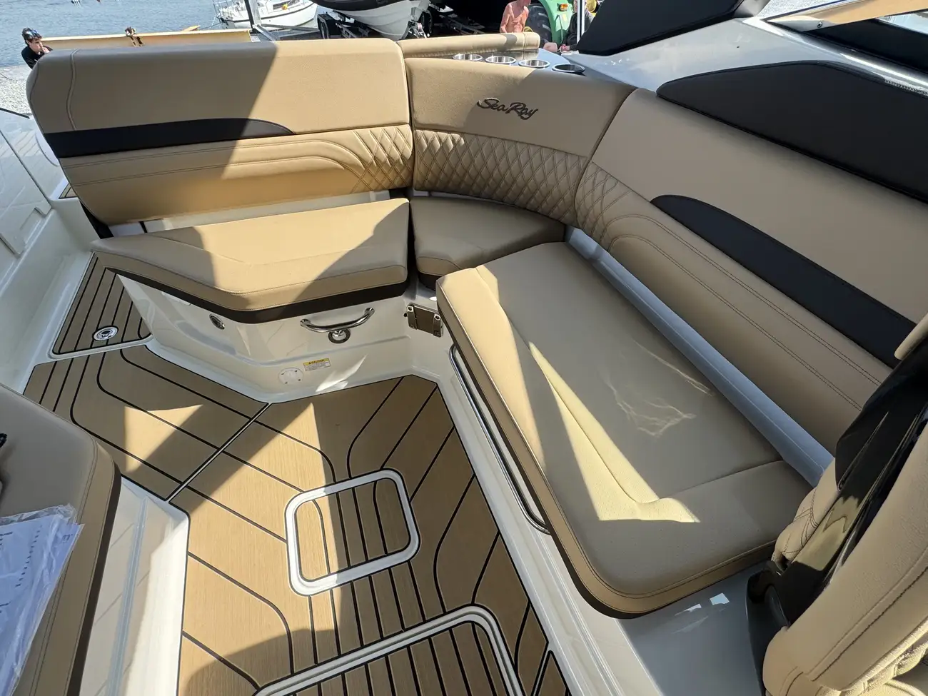 Sea Ray 260 SLX-OB 2027 - Image 18