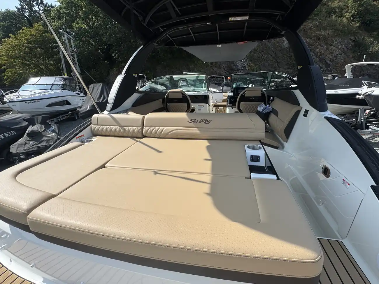 Sea Ray 260 SLX-OB 2027 - Image 4