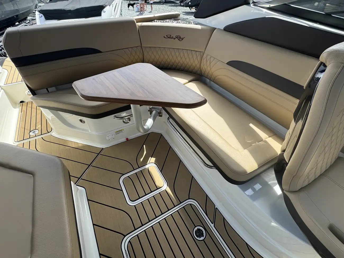 Sea Ray 260 SLX-OB 2027 - Image 11