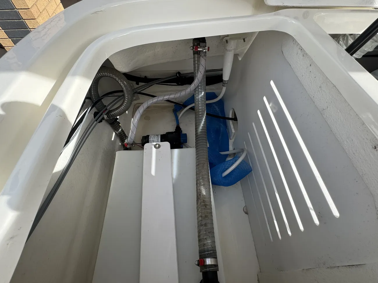 Sea Ray SPX 210 2021 - Image 24