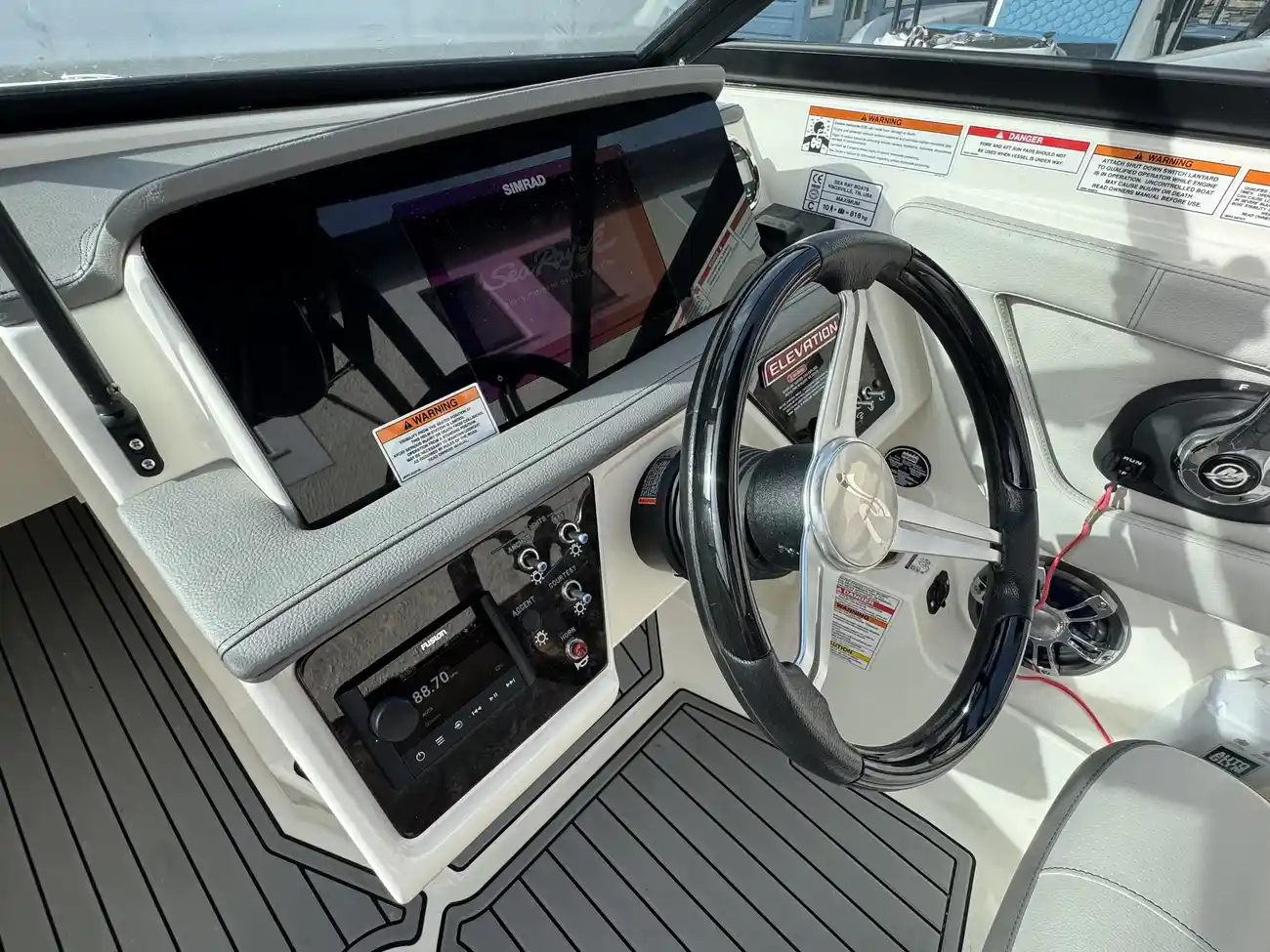 Sea Ray SPX 210 2021 - Image 19