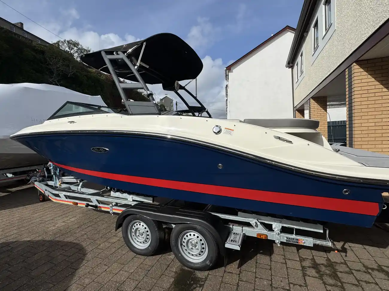 Sea Ray SPX 210 2021 - Image 2